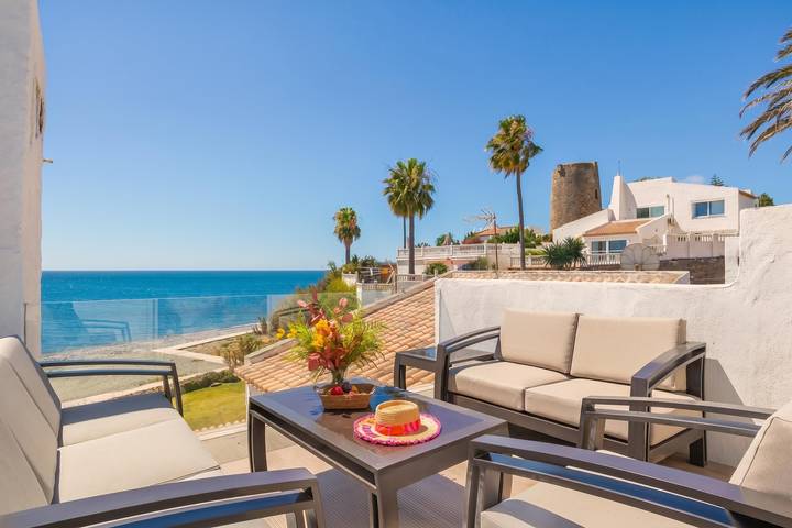 Ferienhaus für 10 Personen, mit Meerblick und Terrasse sowie Kinderpool und Pool an der Costa del Sol
