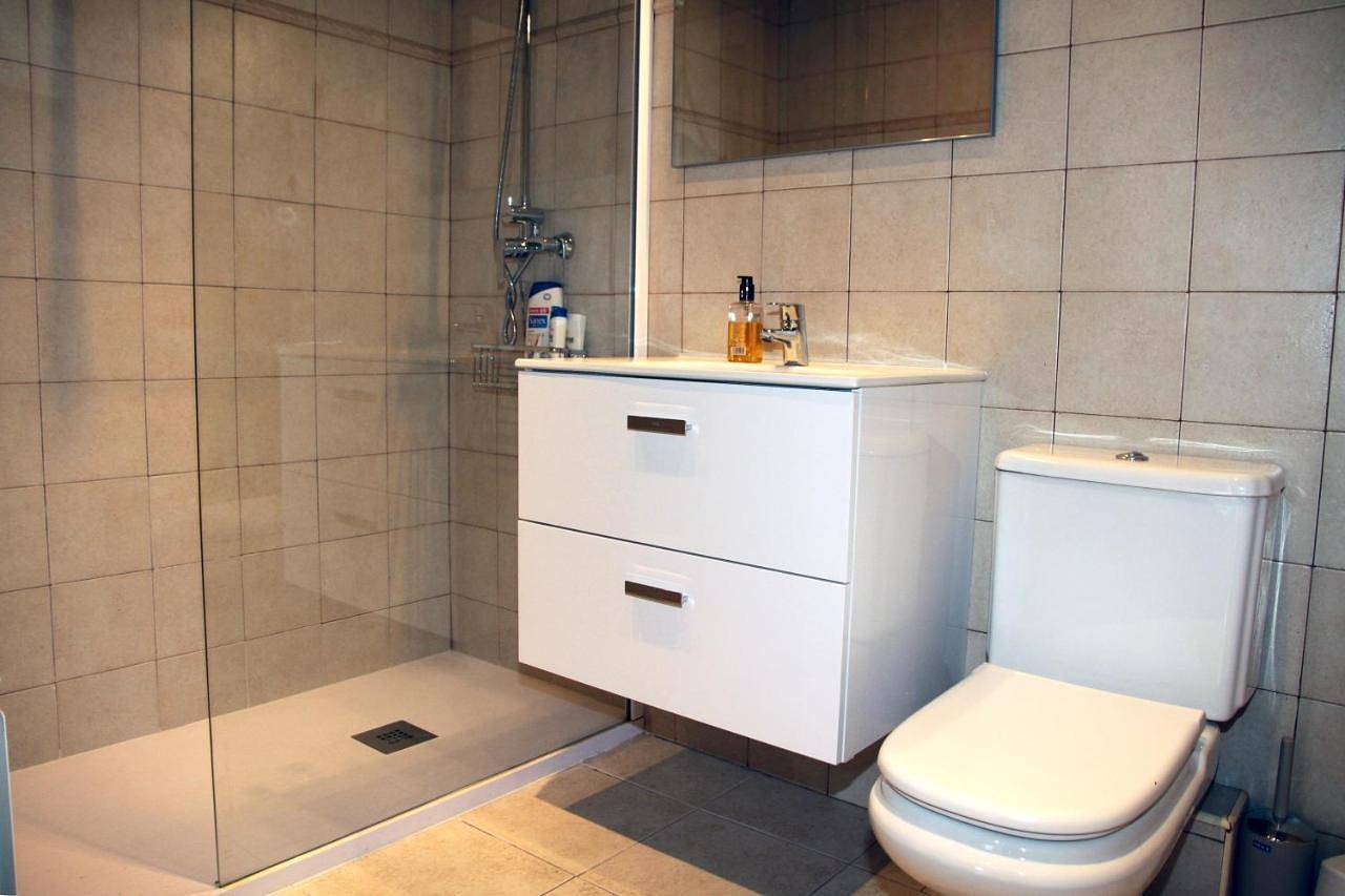 Ganze Wohnung, Ferienwohnung für 6 Personen mit Balkon/Terrasse in Vielha, Vielha e Mijaran