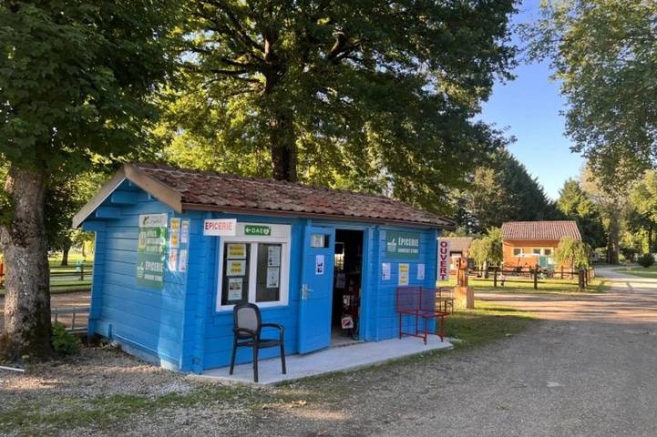 Location de vacances pour 4 personnes à Athée - 2