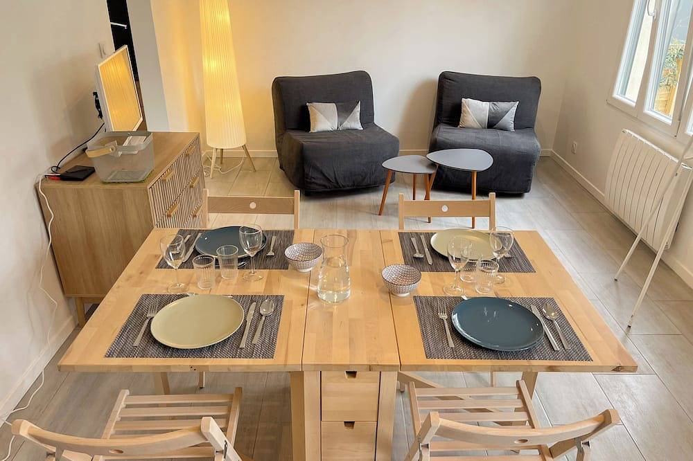 Apartamento entero, Le Cocon, magnificent studio, private garden and parking near Paris and Disney in Fontenay-sous-Bois, Valle del Marne