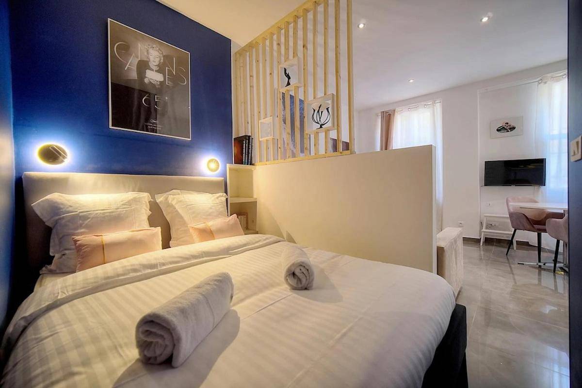 Appartement entier, Appartement Juliette - 500m From The Beach in Cannes, Côte méditerranéenne (France)
