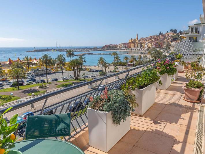 Gîte pour 5 personnes, avec Balcon et Terrasse dans Plage des Sablettes Est