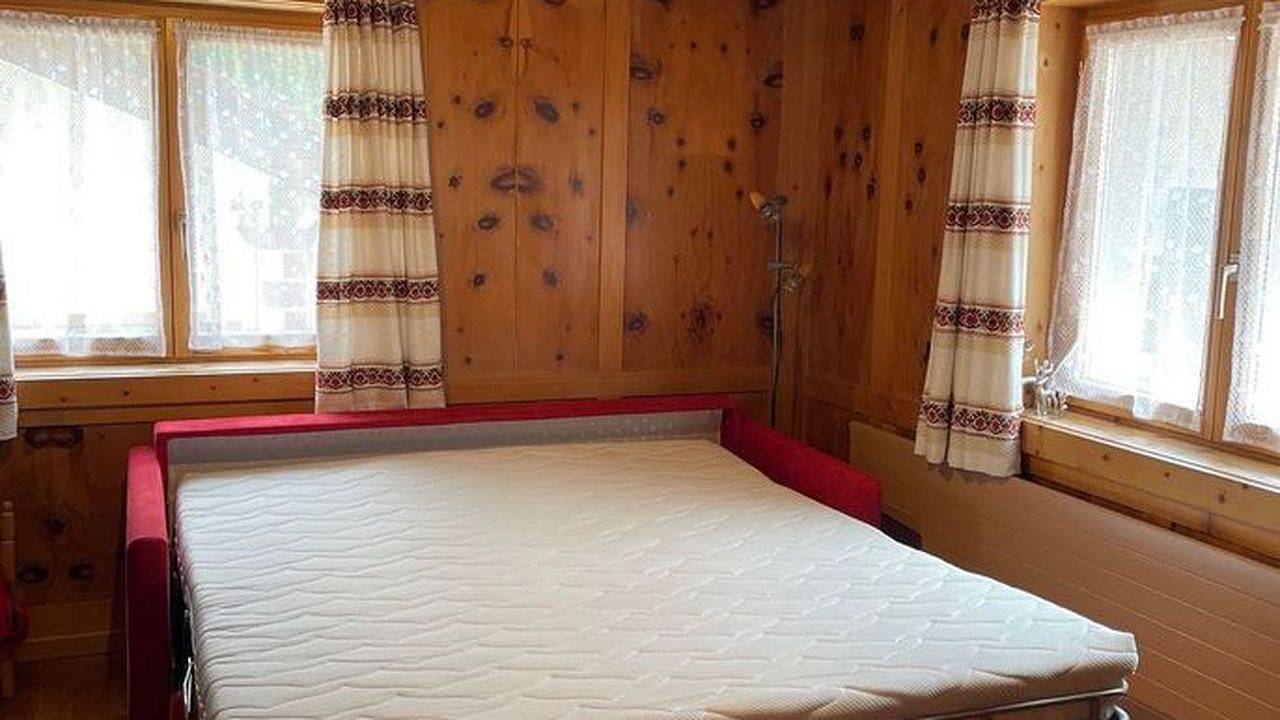 Entire holiday apartment, Ferienwohnung für 4 Personen (59 m²) in Rona in Surses, Engadin