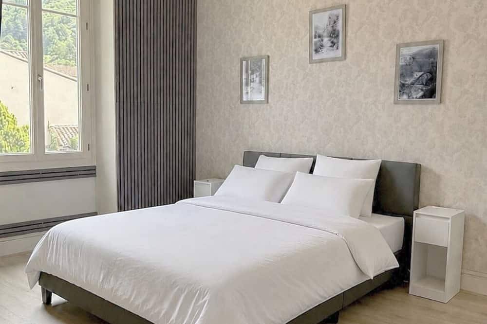 La Mazemat – garden, mountain views, pets welcome in Mazamet, Castres region