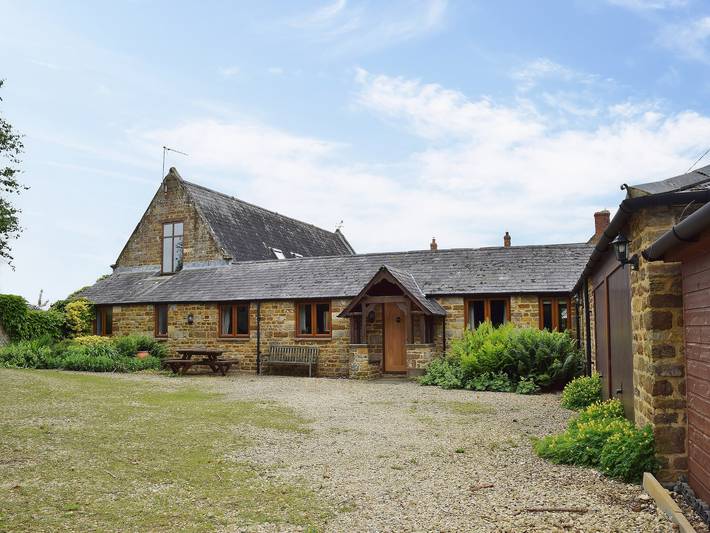 Casa rural para 10 personas, con jardín - 1