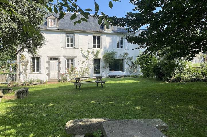 Maison de vacances pour 15 personnes, avec jardin et jacuzzi