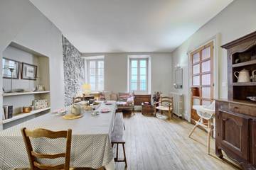 Maison De Vacances pour 8 Personnes dans Bagnères-de-Luchon, Pyrénées, Photo 1