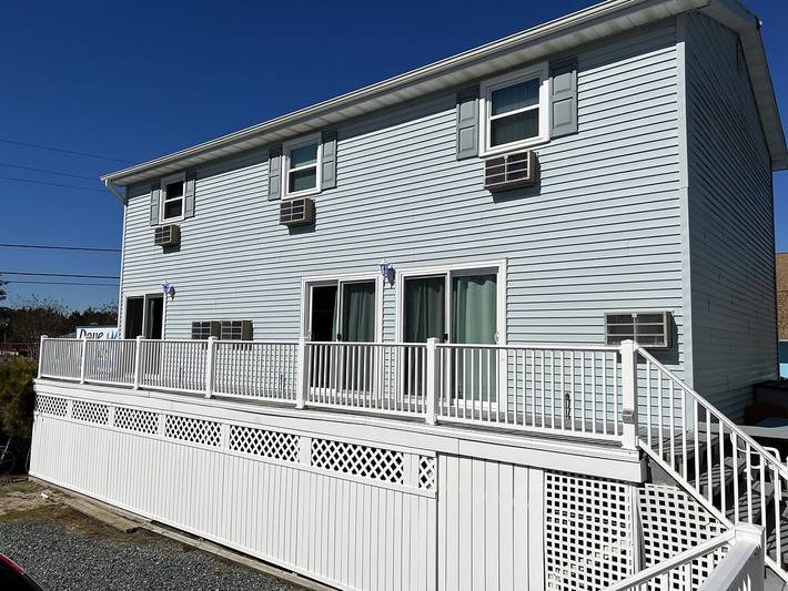 Vacation rental for 4 people, with balcony in Chincoteague Island