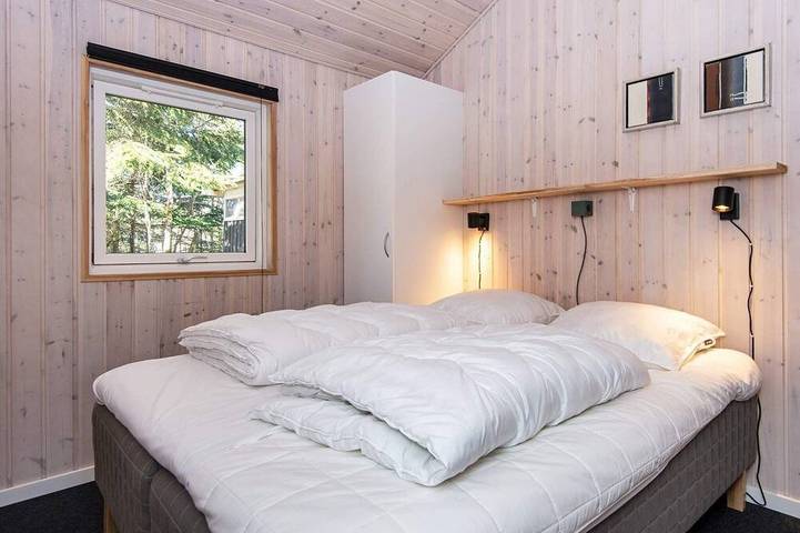 Ferienhaus für 10 Personen, mit Whirlpool und Terrasse sowie Pool und Sauna in Himmerland - 4