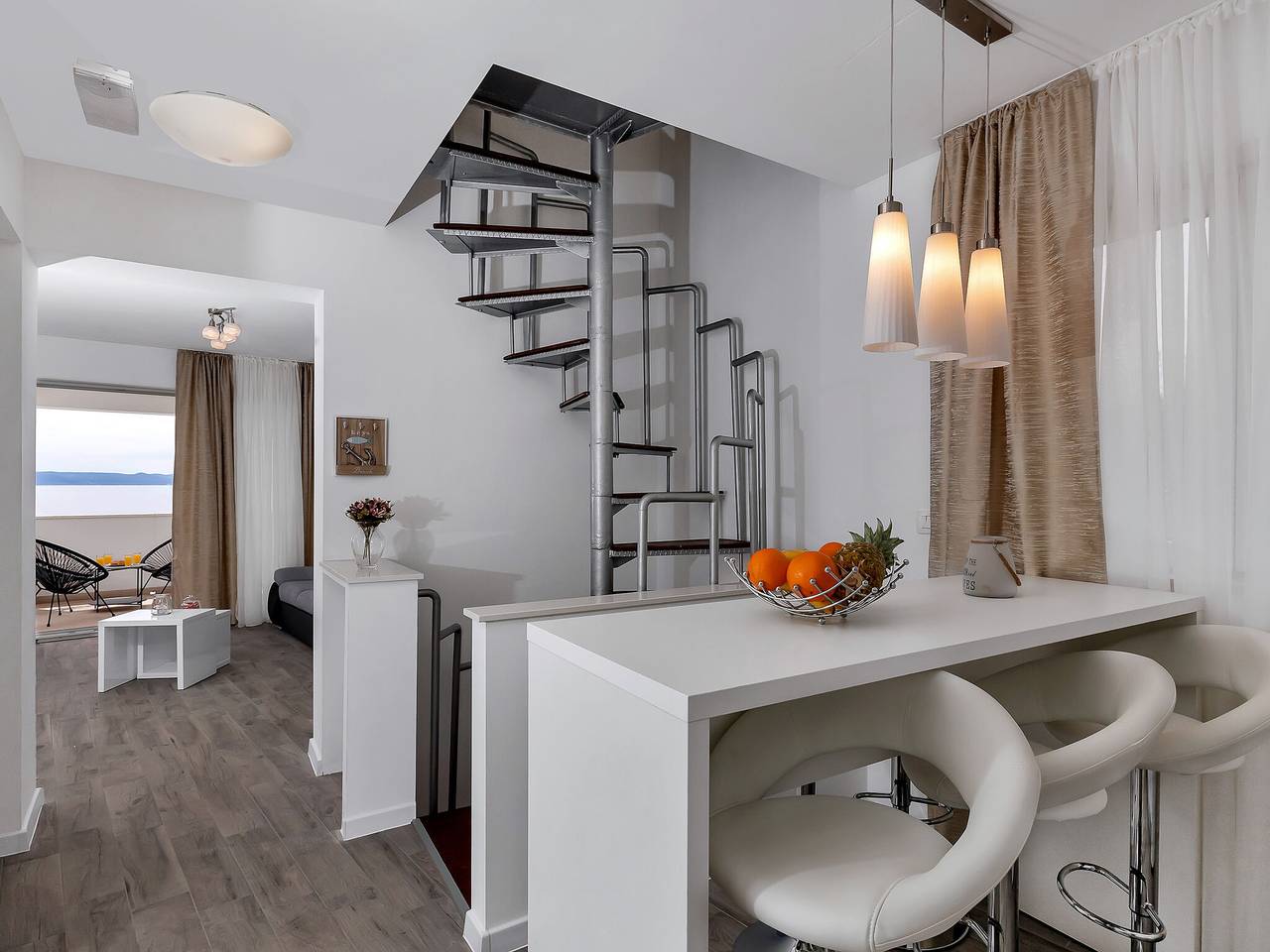 Atemberaubende Villa mit Pool in Drašnice, Makarska Riviera