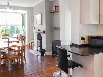 Holiday Rental for 10 People in Fairbourne, Gwynedd, Photo 4