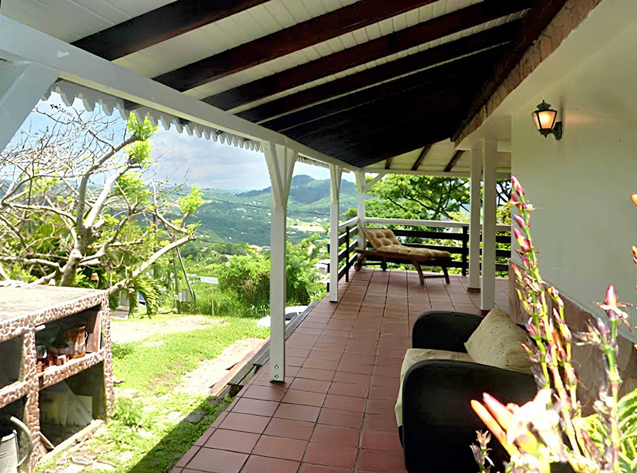 Maison confortable à Rivière-Pilote avec vue sur la mer in Rivière-Pilote, Martinique