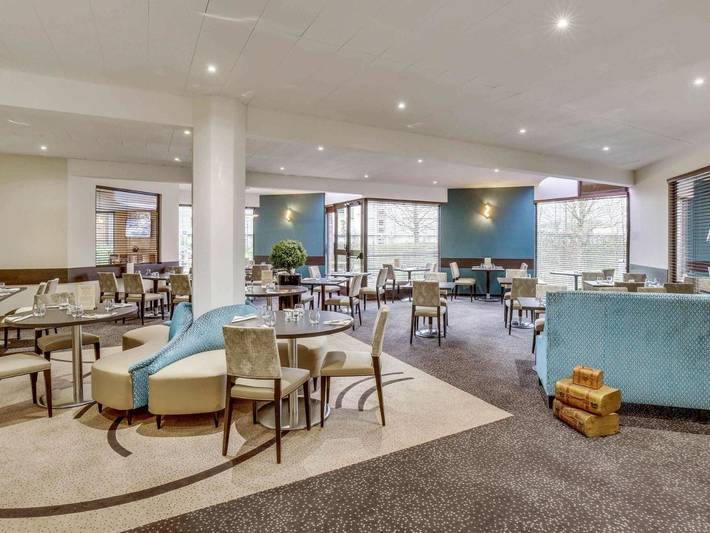 Hôtel pour 2 personnes, avec terrasse ainsi que jardin et sauna à Maurepas