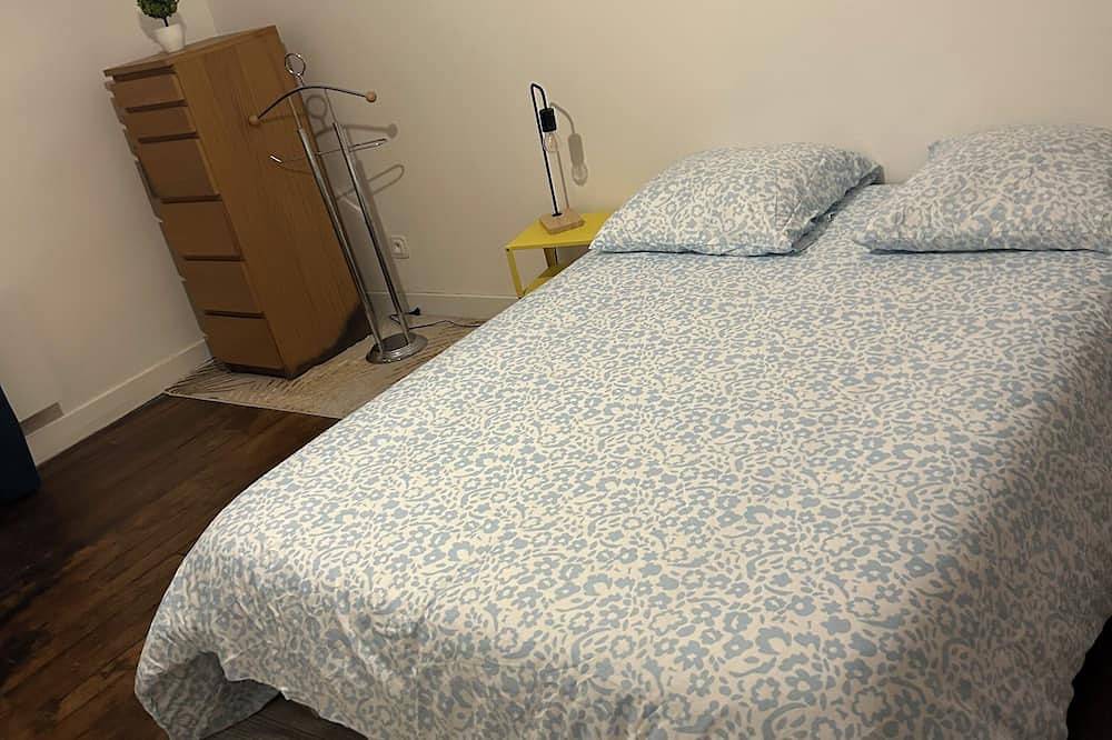 Entire apartment, Apartment 5 minutes from Orly. Ideal for a short stopover before a trip in Athis-Mons, Essonne