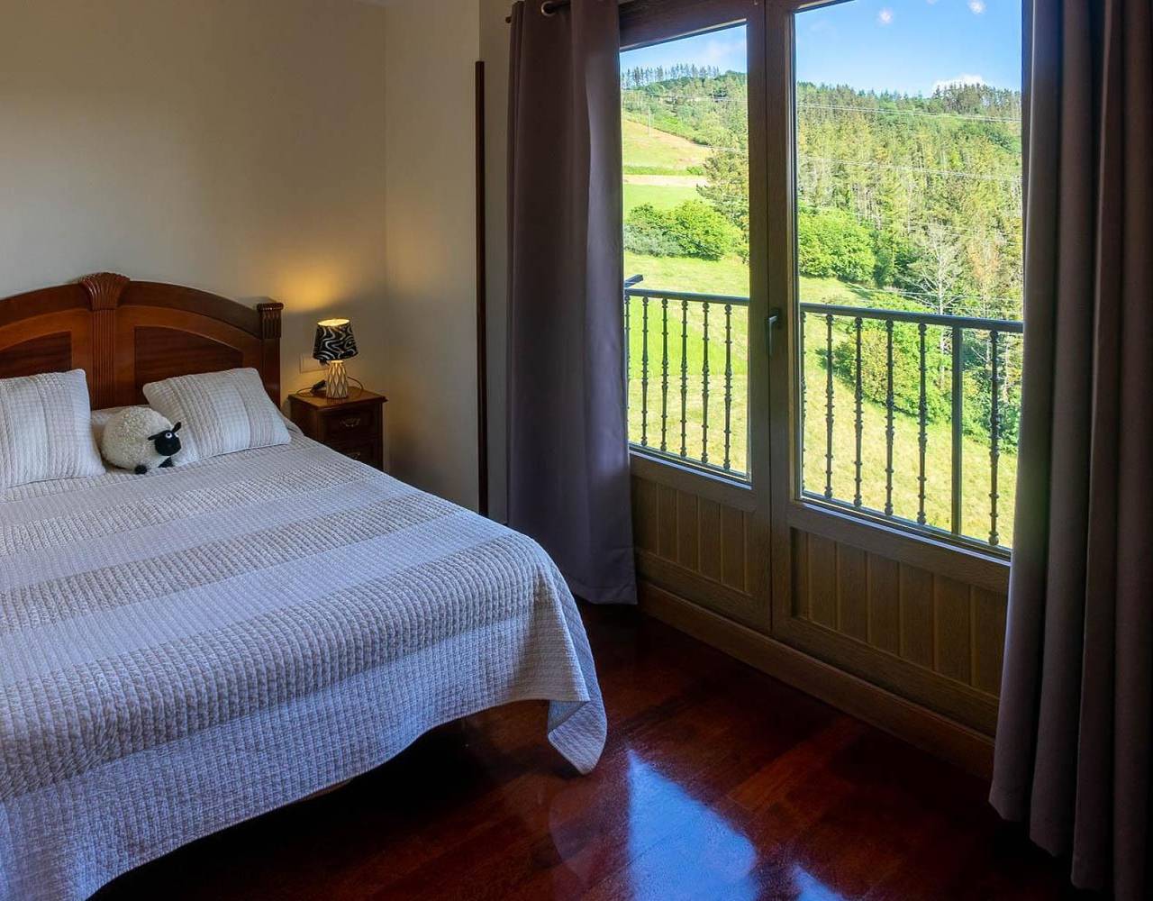 Holiday home for 4 people with garden in Aia, Pagoeta