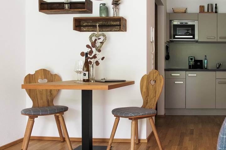 Apartamento para 2 personas, con Terraza además de Piscina y Sauna en Oberjoch