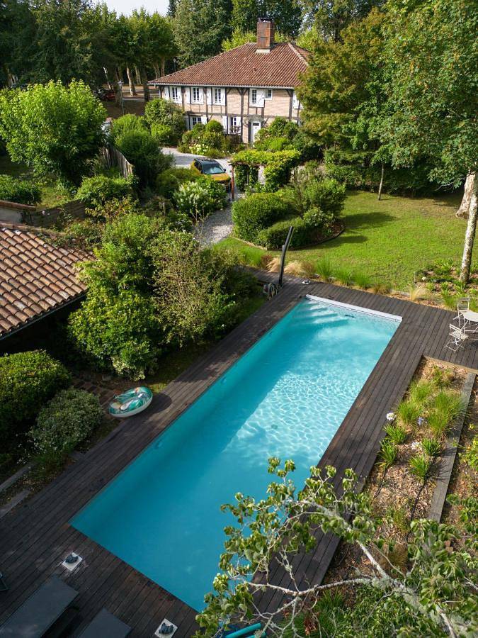 Large Double Room in Onesse-Laharie, Landes
