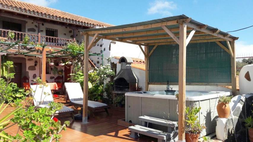 Casa rural para 7 personas, con jacuzzi y jardín en Santa Brígida - 3