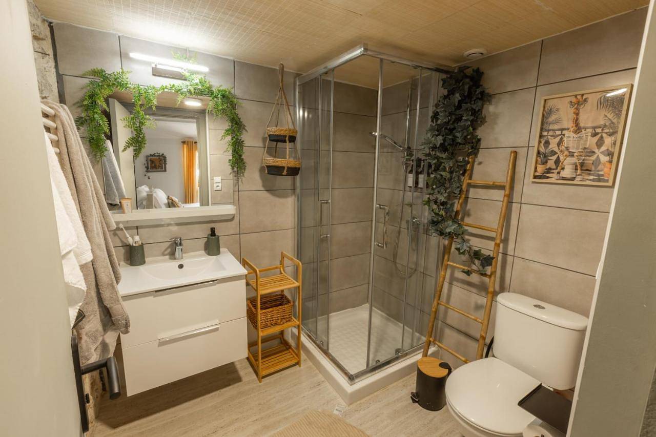 Ganze Wohnung, Triplex Jungle Family in Sorgues, Vaucluse