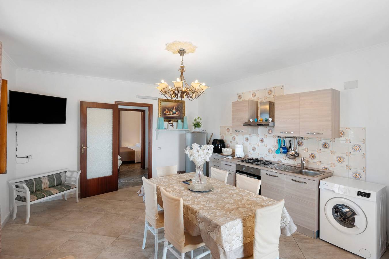 Casa Vacanze 'Holydayshouse' con Vista Montagna, Wi-Fi e Aria Condizionata in Ercolano, Parco nazionale del Vesuvio