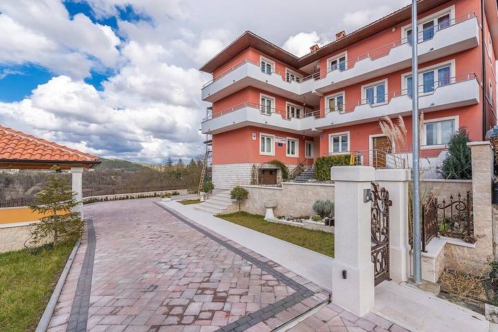 Ferienwohnung für 3 Personen, mit Garten und Terrasse