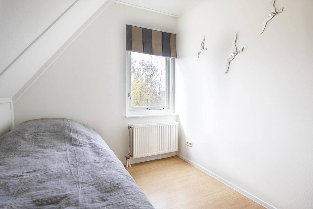 Schönes klimatisiertes Ferienhaus in Zeeland in Zonnemaire, Zeeuwse Kust