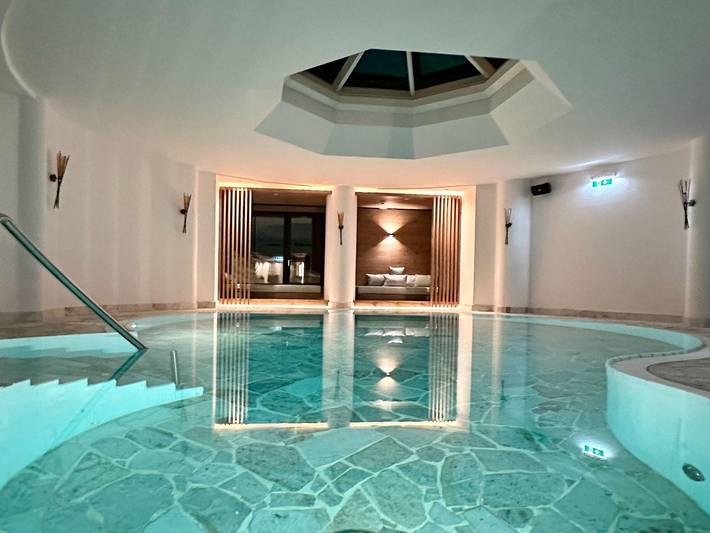 Hotel für 4 Personen, mit Garten und Pool, kinderfreundlich in Warth - 3