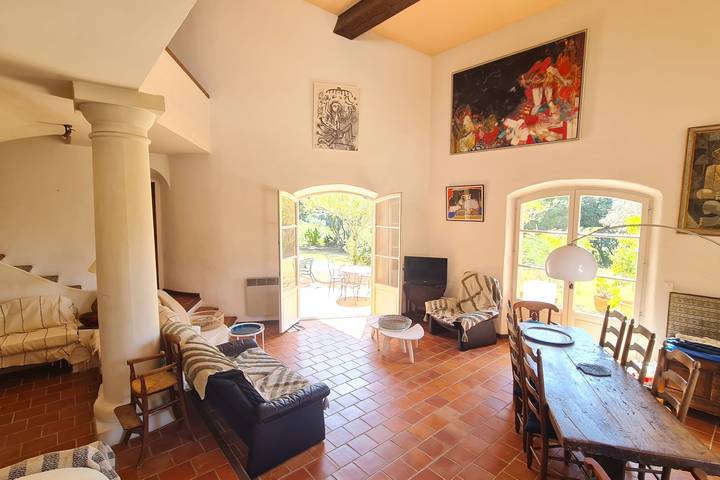 Maison de vacances pour 8 personnes, avec jardin et balcon, adapté aux familles dans Porticcio