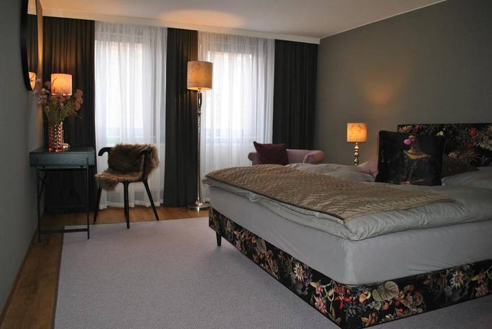 Ferienwohnung für 4 Personen, mit Balkon in Meisenheim