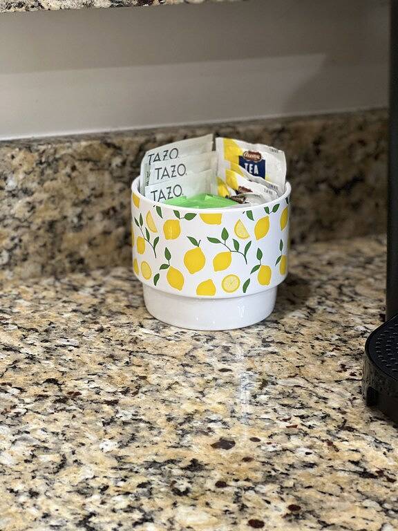 2mins to Downtown Atlantic Avenue/ 3mins to Delray Beach/600Mbps/Bbq/Back Patio in Delray Beach, Palm Beach County