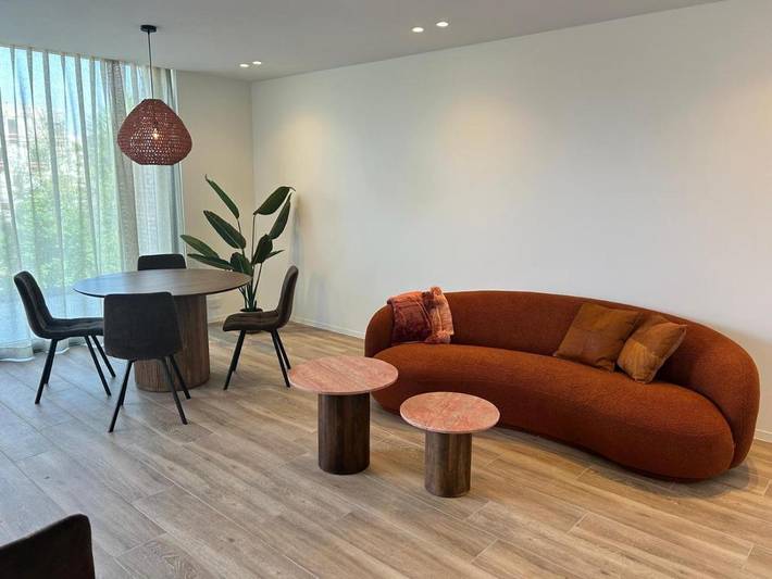 Gîte pour 5 personnes, avec terrasse à Roeselare
