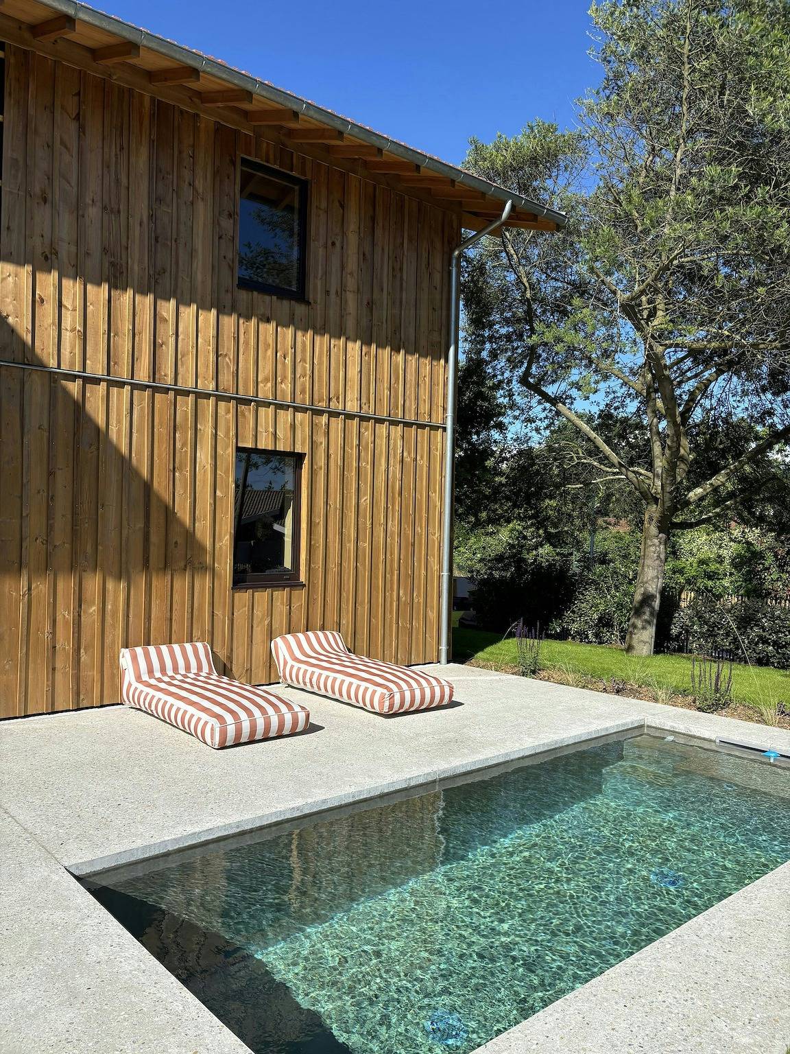 Villa contemporaine avec ponton au lac de Cazaux in Cazaux, La Teste-de-Buch