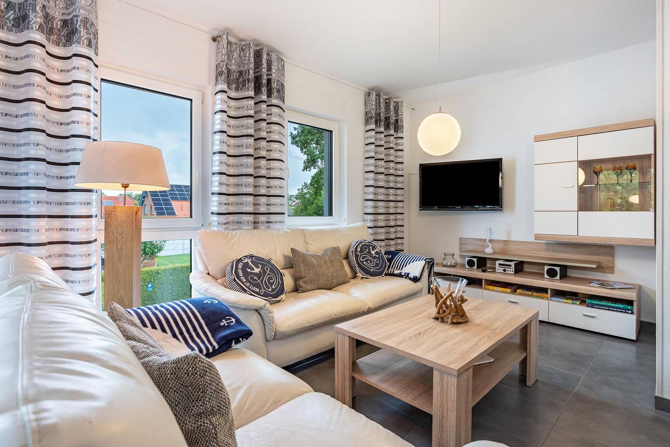 Appartement entier, Appartement "Ferienvilla Kapitänshaus" avec balcon et Wi-Fi in Karlshagen, Usedomer Norden