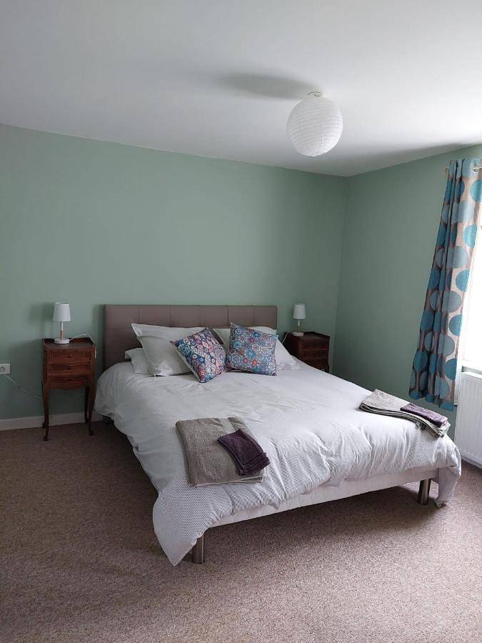 Appartement entier, Stable Cottage at Orchard Farm in Combles, Région de Péronne
