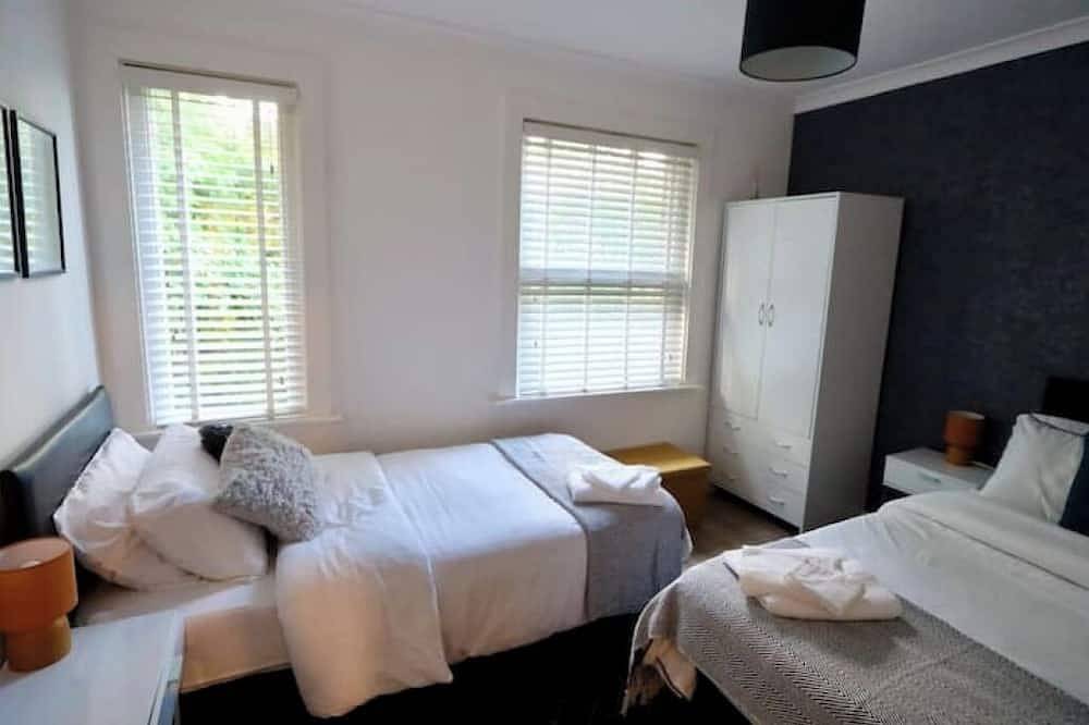 Modern, Spacious 3 Bedroom home Watford Junction in Watford, Hertfordshire
