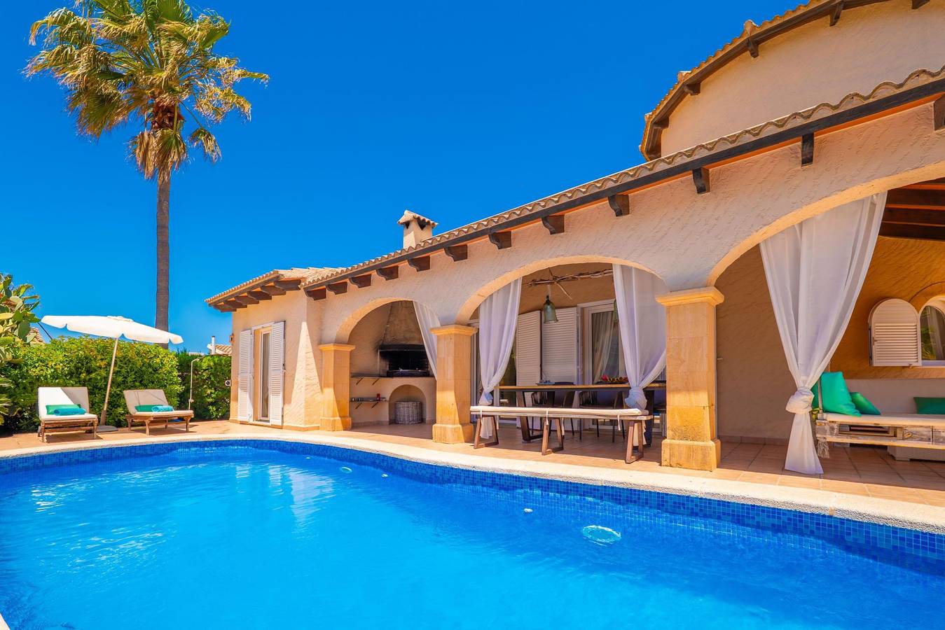 Casa Bel - Villa with private pool in Son Serra De Marina. Free Wifi in Playa Son Serra de Marina, Santa Margalida