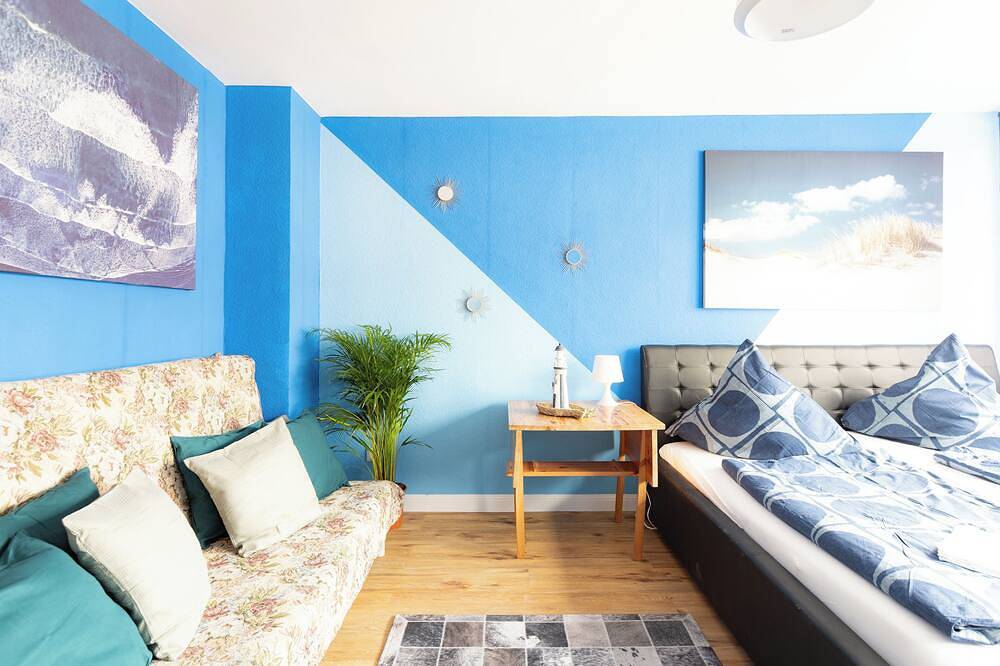Entire apartment, - Ocean Haven Deluxe with Coastal Charm - 2-Room Sea-Inspired Apartment 75 qm - in Duisburg, Ruhr district