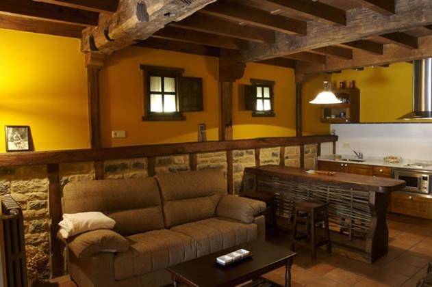 Casa rural para 4 personas, con Terraza y Jardín en Parque Natural de Redes