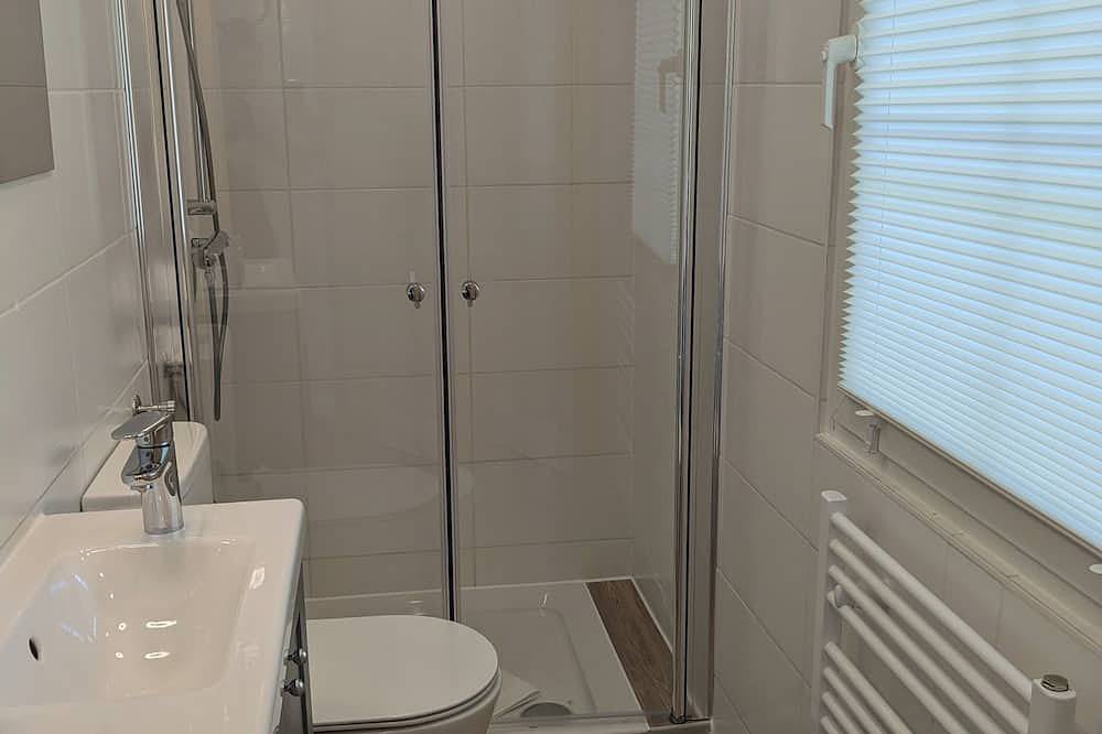Hellaberg Iii: Ruhiges Ferienhaus mit Sauna am Waldrand in Schleusegrund, Hildburghausen und Umgebung
