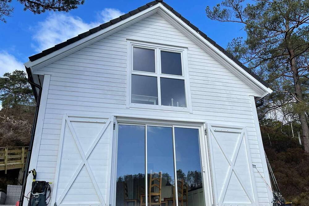 6 person holiday home in Rubbestadneset in Bomlo