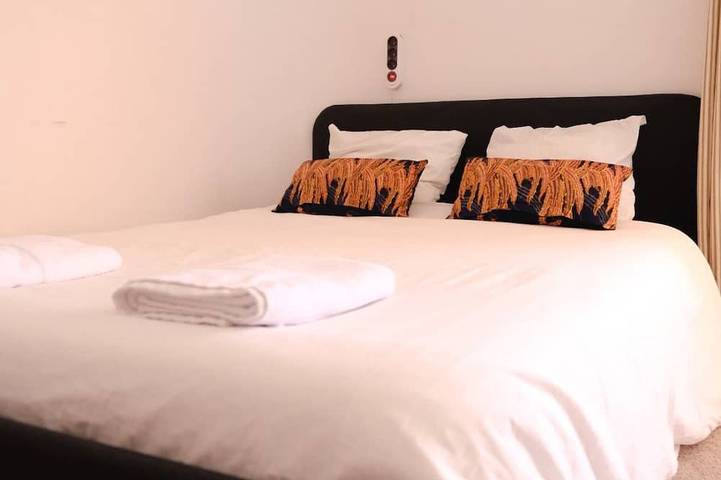 Apartamento entero, Studio cabine avec balcon ensoleillé pour 6 personnes en hyper-centre in Font-Romeu-Odeillo-Via, Parque Natural Regional de los Pirineos Catalanes