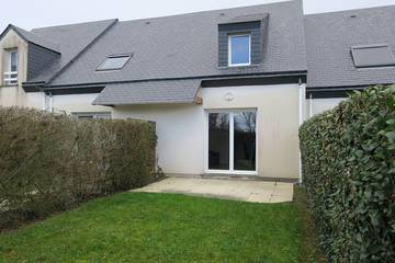 Gîte pour 4 personnes, avec terrasse et jardin à Pluneret