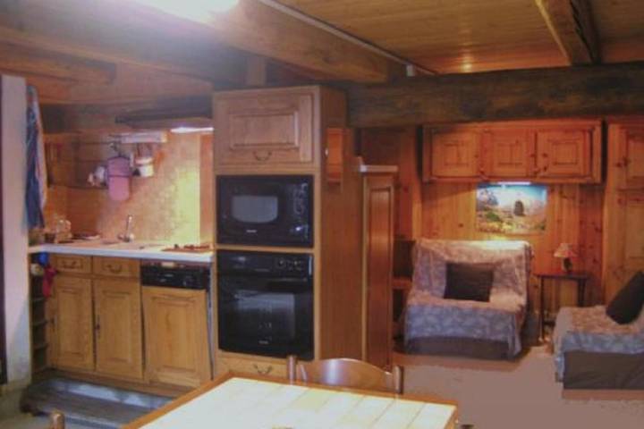 Appartement de vacances pour 3 personnes, avec jardin
