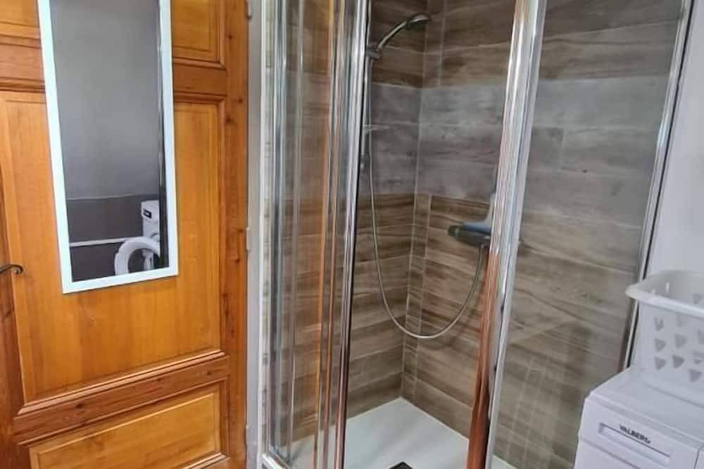 Appartement entier, Le Domaine de Baracas - Le Petit Gîte **** avec Spa - 2 à 4 pers in Huisseau-sur-Mauves, Vallée de la Loire