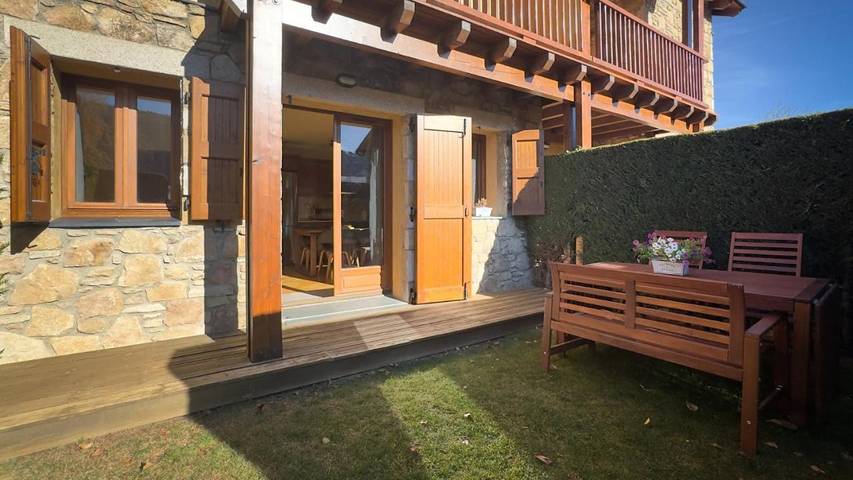 Gîte pour 4 personnes, avec Terrasse ainsi que Jardin et Vue à Latour-de-Carol - 3