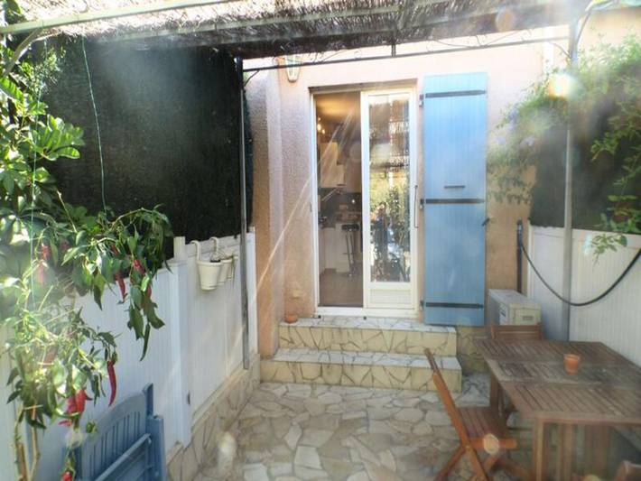 Gîte pour 4 personnes, avec piscine et terrasse, adapté aux familles dans Plage Mar Vivo - 3