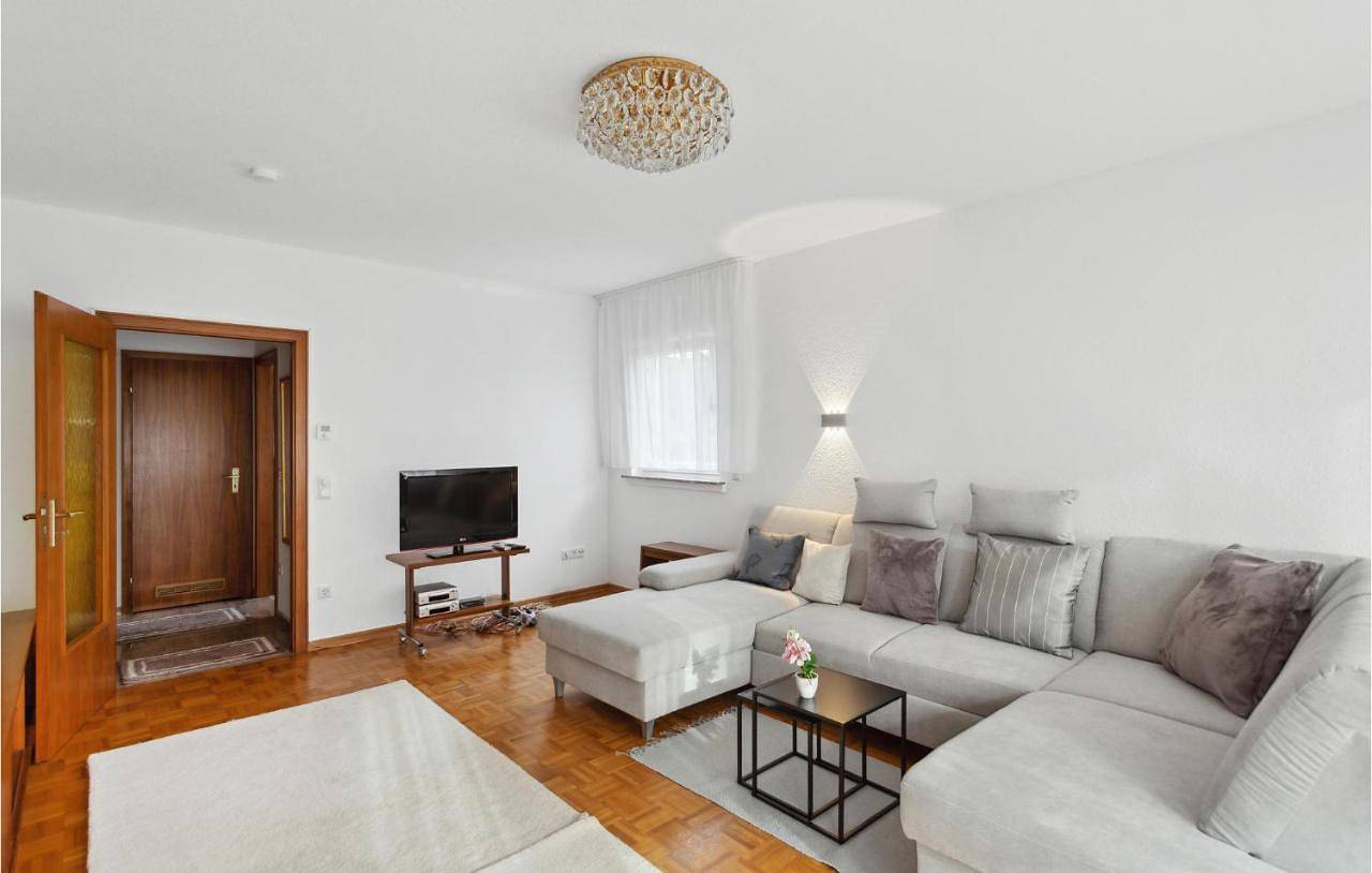 Ganze Wohnung, One-Bedroom Apartment in Bad Breisig, Osteifel