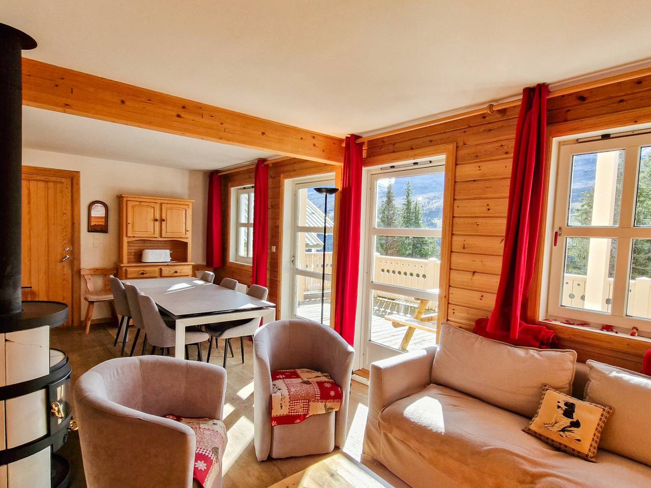 Chalet pour 8 Personnes dans Les Carroz, Grand Massif