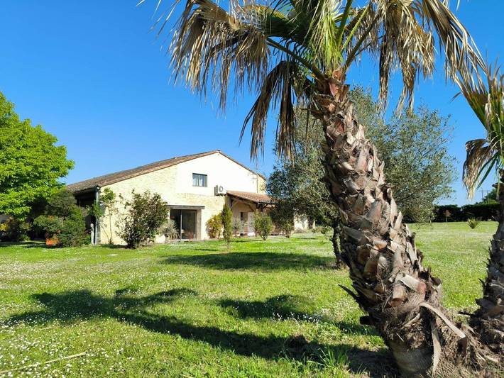 Location de vacances pour 7 personnes, avec piscine ainsi que jardin et vue dans Cartelègue - 2