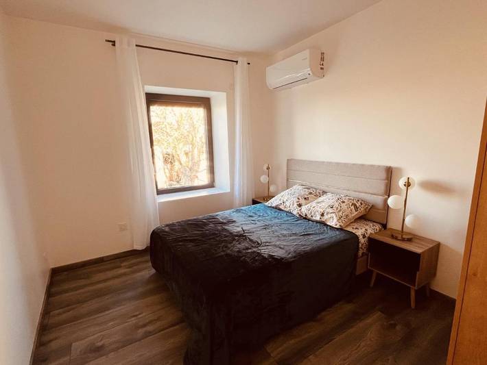 Gîte pour 4 personnes, avec vue et jardin dans Janneyrias - 4